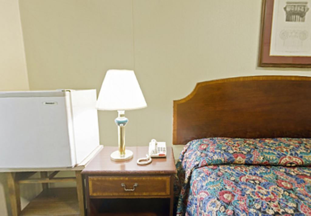 Value Inn Knoxville Bagian luar foto