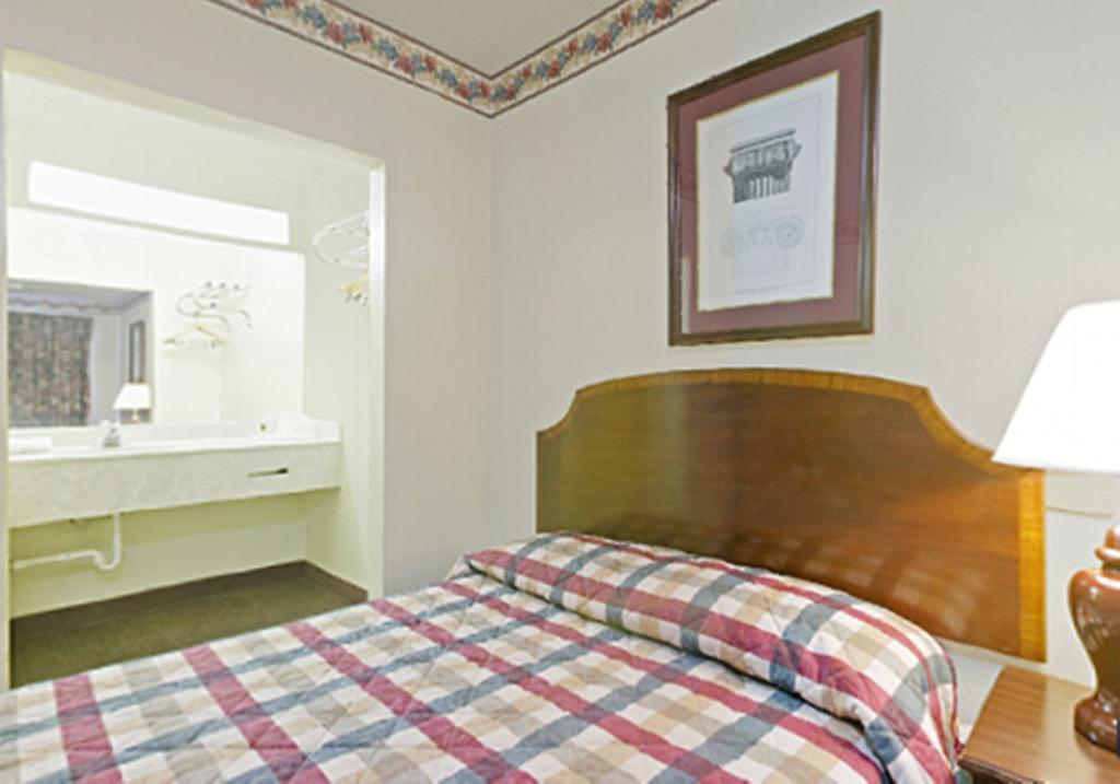 Value Inn Knoxville Bagian luar foto